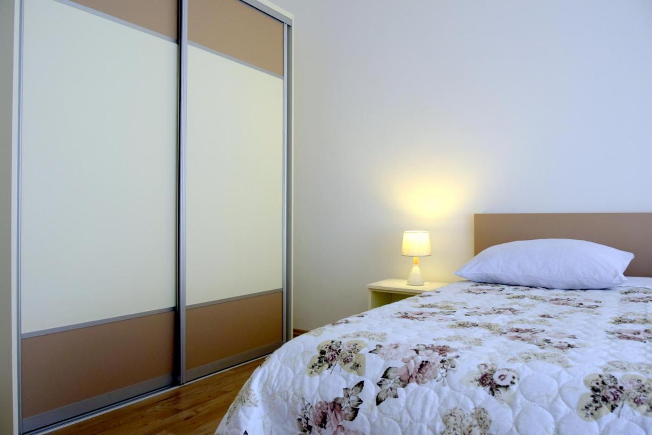 Bond Apartment Palit