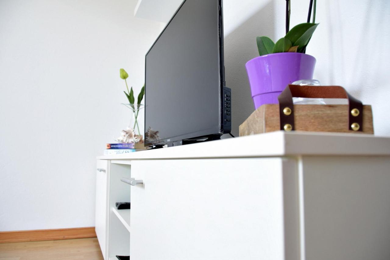 Apartment Bond